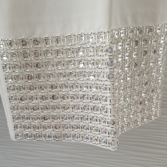 Women's H&M White Pants with Silver Accents - Picture 2 of 8